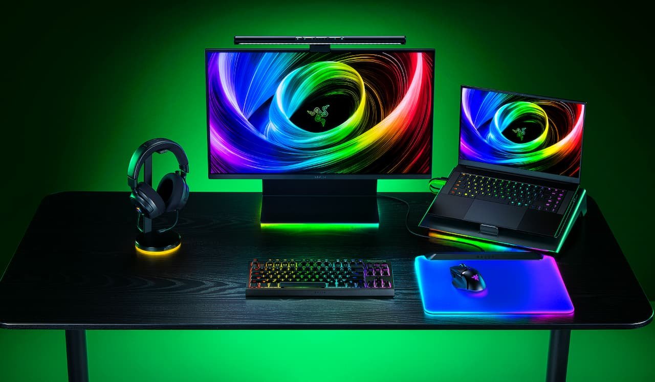 Razer BlackWidow V4 Tenkeyless HyperSpeed